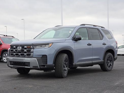 New 2026 Honda Pilot TrailSport image 14