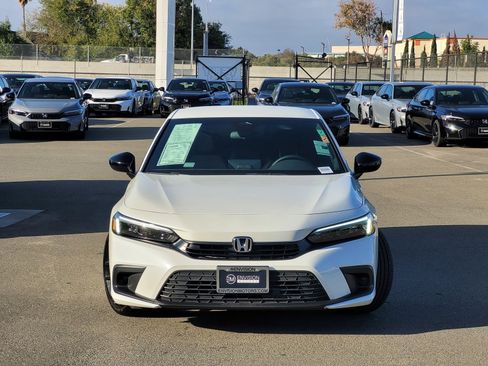 Certified 2024 Honda Civic Sport image 2