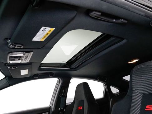 Used 2017 Honda Civic Si image 9