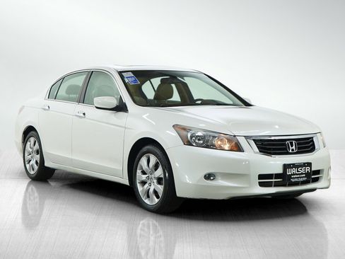 Used 2010 Honda Accord EX-L image 7