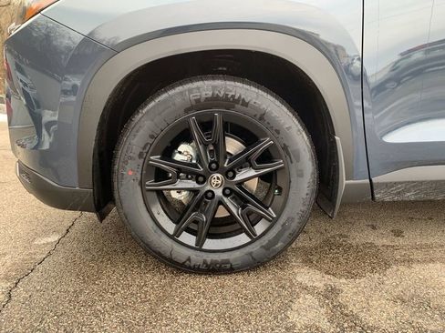 New 2026 Toyota Grand Highlander Platinum image 34