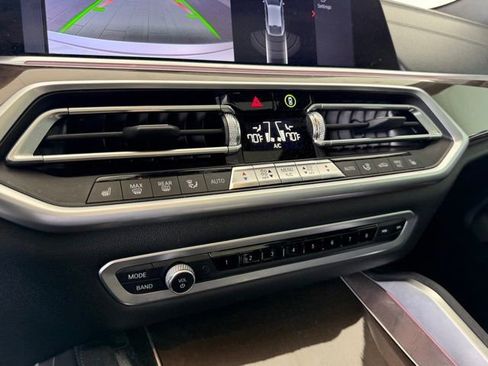 Certified 2022 BMW X6 xDrive40i image 25