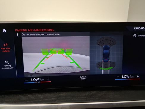 Certified 2023 BMW i4 eDrive35 w/ Premium Package image 29