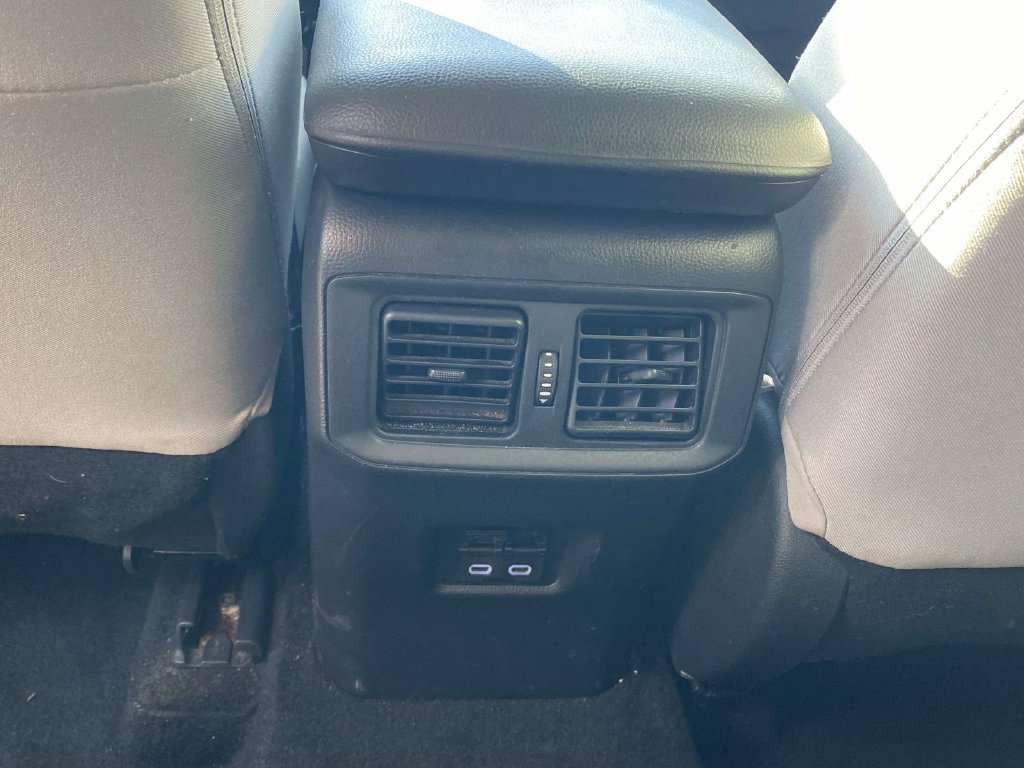 Used 2024 Toyota RAV4 XLE w/ Convenience Package FWD image 11