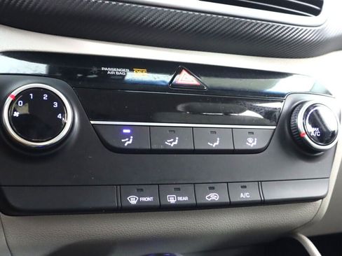 Used 2019 Hyundai Tucson SE w/ Cargo Package AWD/4WD image 22