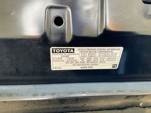Used 2022 Toyota Camry XSE FWD image 24