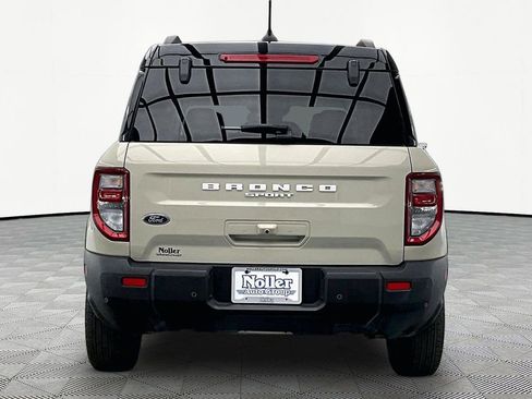 Certified 2025 Ford Bronco Sport Outer Banks w/ Outer Banks Tech Package+ AWD/4WD image 4