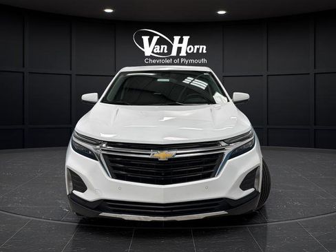 Used 2023 Chevrolet Equinox LT AWD/4WD image 2
