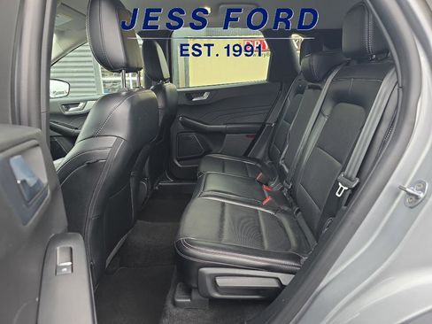 Used 2024 Ford Escape Platinum image 12
