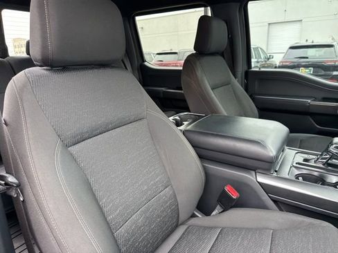 Used 2022 Ford F150 XLT w/ Equipment Group 302A High image 29