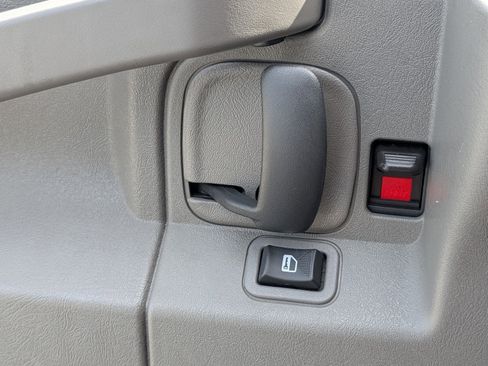 Used 2023 Chevrolet Express 3500 LS image 30