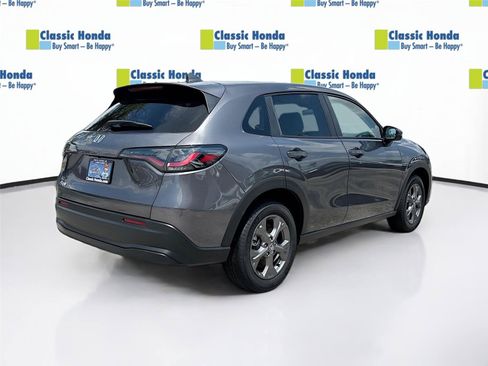 Certified 2026 Honda HR-V LX image 8
