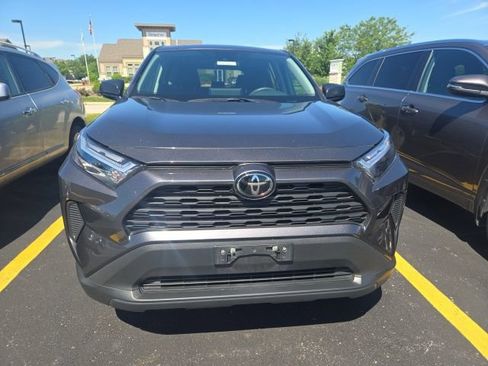 Used 2024 Toyota RAV4 LE AWD/4WD image 2