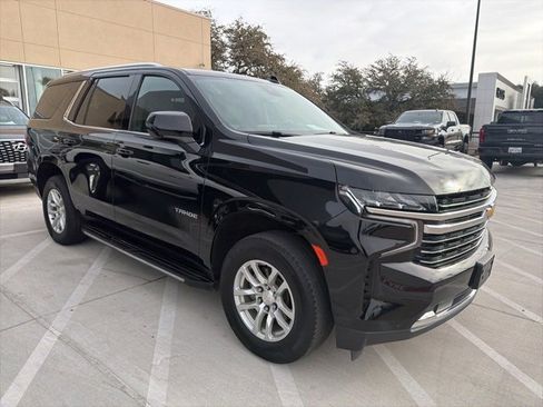 Used 2023 Chevrolet Tahoe LT image 3