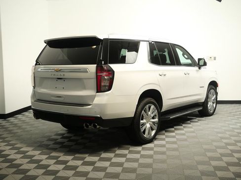 Used 2023 Chevrolet Tahoe High Country AWD/4WD image 8
