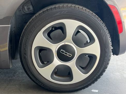 Used 2016 FIAT 500 e FWD image 10