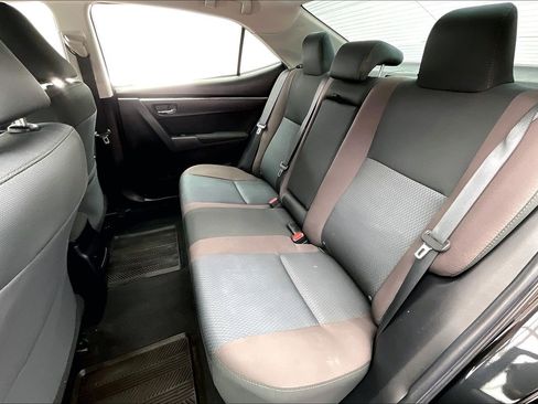 Used 2019 Toyota Corolla LE image 19