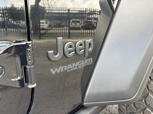 Used 2020 Jeep Wrangler Unlimited Sport AWD/4WD image 29