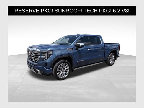 Used 2025 GMC Sierra 1500 Denali w/ Denali Reserve Package AWD/4WD image 1