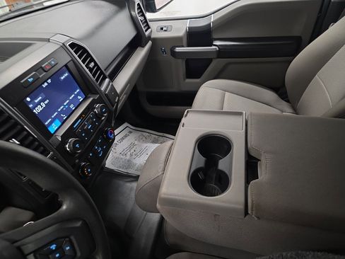 Used 2019 Ford F150 XLT w/ Trailer Tow Package image 26