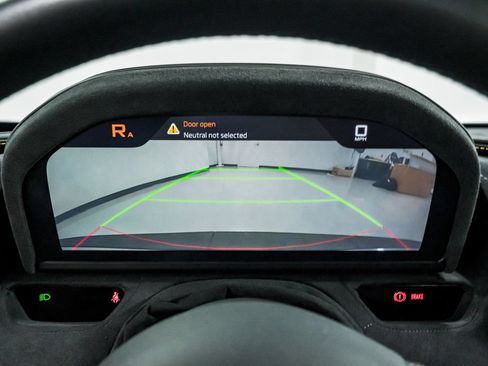 Used 2020 McLaren 720S Performance RWD image 16