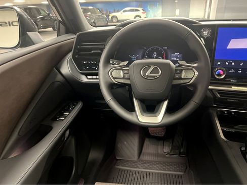 New 2026 Lexus TX 350 AWD image 31