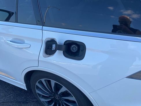 Used 2020 Lincoln Aviator Black Label Grand Touring image 22