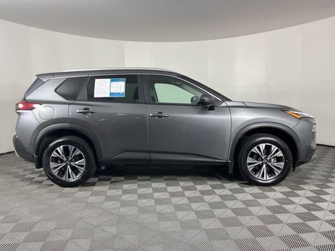 Used 2023 Nissan Rogue SV w/ SV Premium B Package image 13