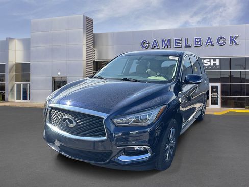 Used 2018 INFINITI QX60 FWD image 2