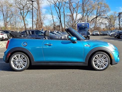 Used 2017 MINI Cooper S image 7