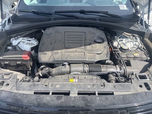 Used 2024 Land Rover Range Rover Velar S image 19