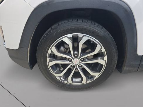 Used 2019 GMC Terrain SLT FWD image 12