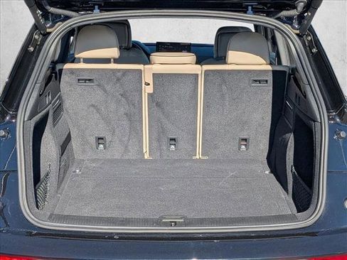 Certified 2025 Audi Q5 2.0T Premium image 6