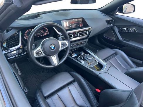 Used 2022 BMW Z4 M40i image 7