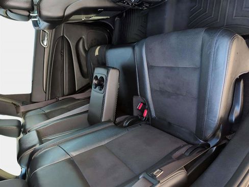 Used 2021 Jeep Grand Cherokee Laredo X image 18