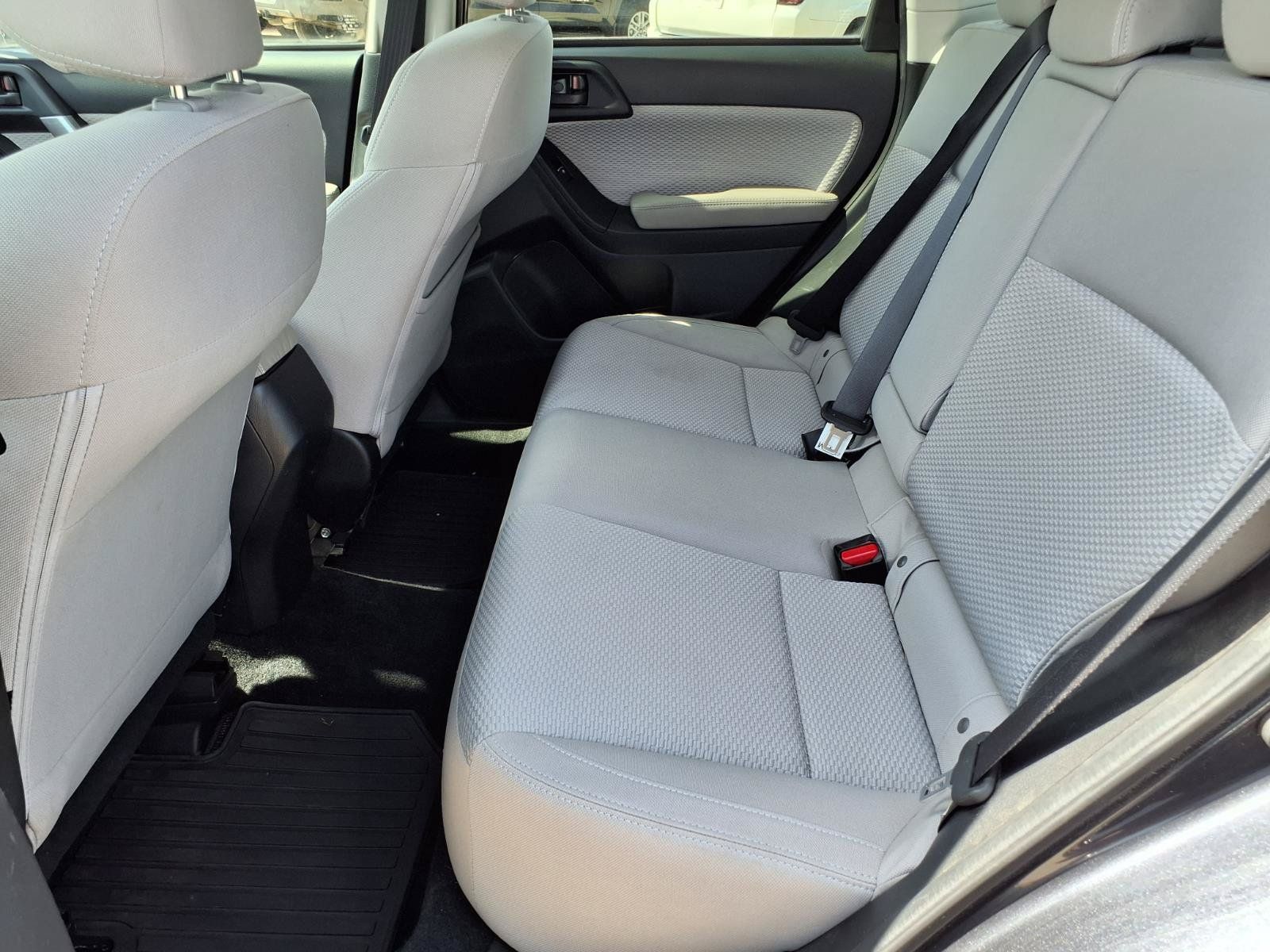 Used 2017 Subaru Forester 2.5i Premium AWD/4WD image 10