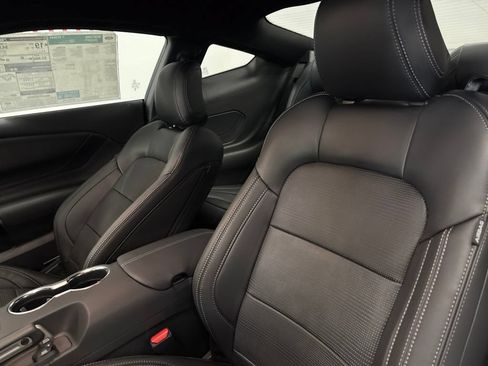 New 2026 Ford Mustang GT Premium w/ GT Performance Package RWD image 25