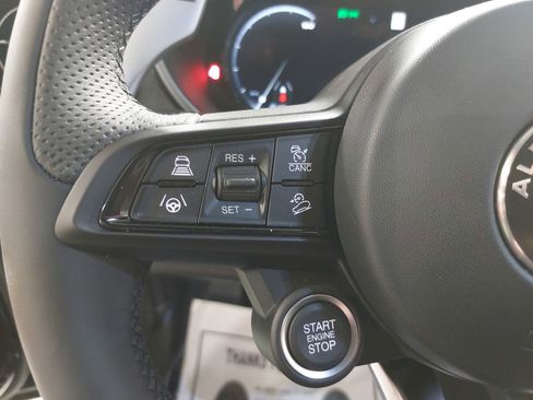 New 2025 Alfa Romeo Stelvio Sprint w/ Convenience Package image 19