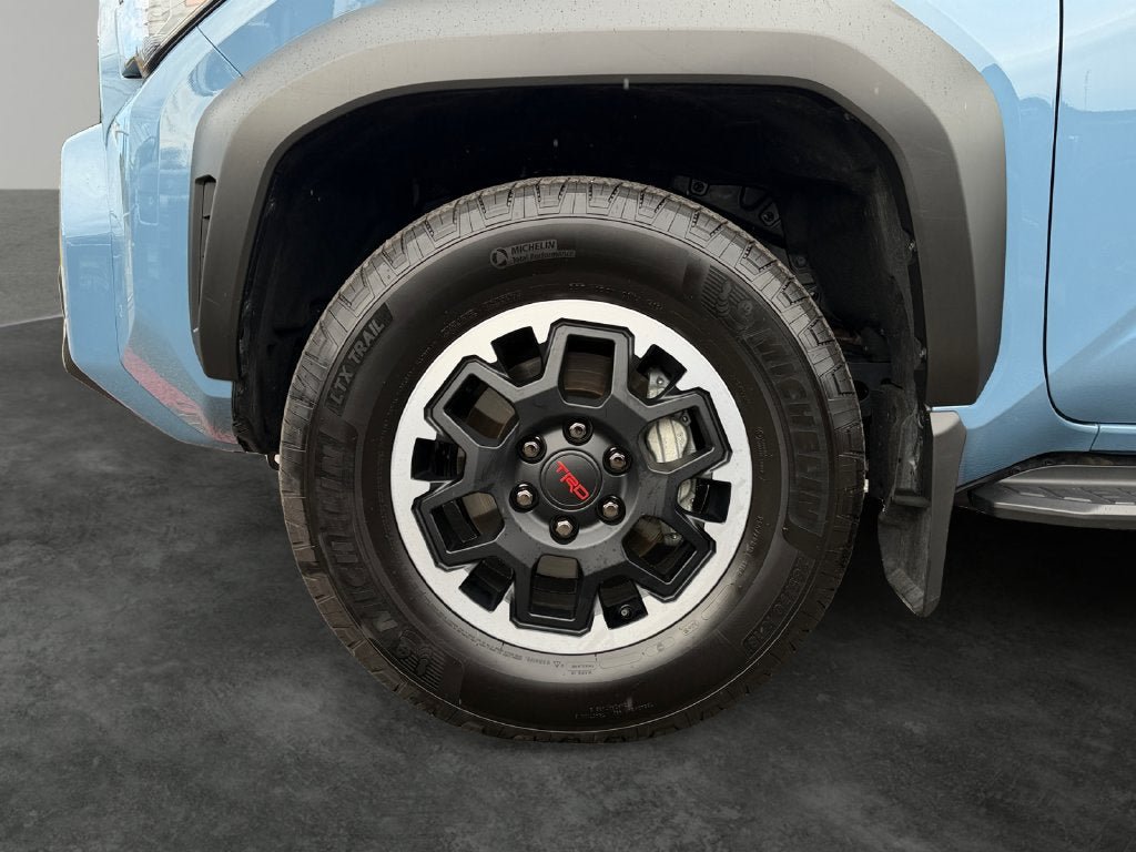 Used 2025 Toyota 4Runner TRD Off-Road AWD/4WD image 4