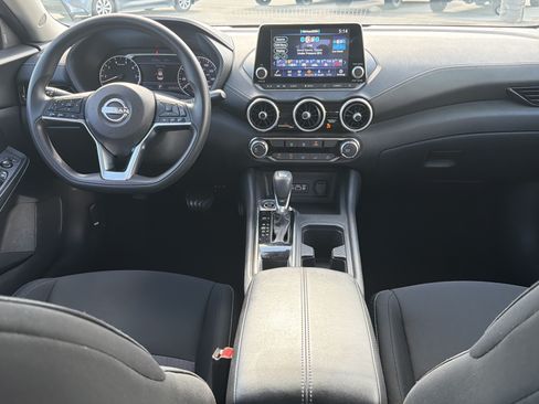 Used 2024 Nissan Sentra SV FWD image 4