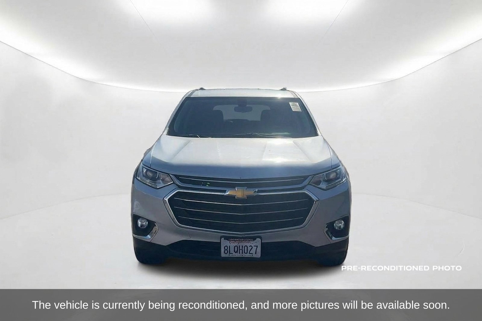 Used 2019 Chevrolet Traverse LT FWD image 2