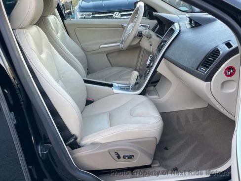 Used 2011 Volvo XC60 3.2 image 10