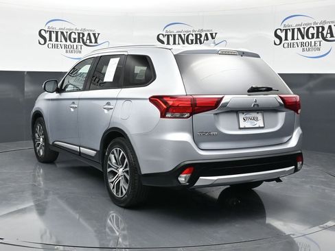 Used 2017 Mitsubishi Outlander ES FWD image 6