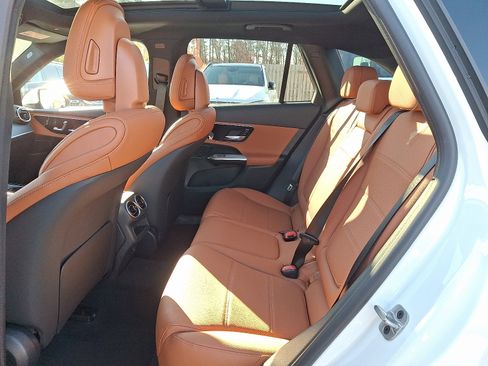 New 2026 Mercedes-Benz GLC 300 4MATIC image 6