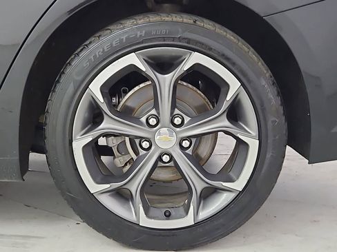 Used 2021 Chevrolet Malibu LT FWD image 13