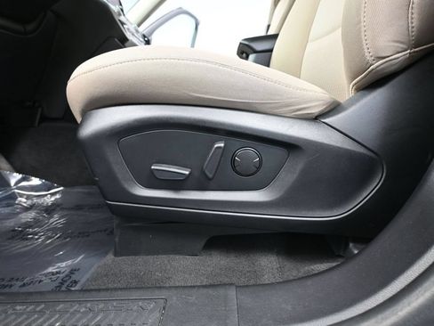 Used 2022 Ford Explorer XLT RWD image 16