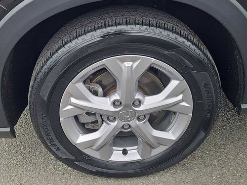 Used 2024 Honda HR-V LX image 2