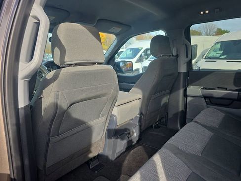Used 2022 Ford F150 XLT image 25
