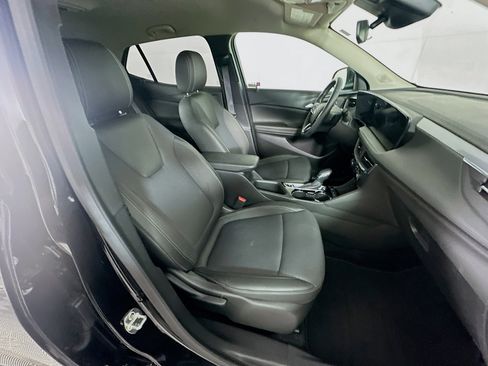 Used 2025 Buick Encore GX Preferred image 29