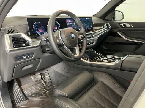 Certified 2026 BMW X5 sDrive40i w/ Climate Comfort Package RWD image 21